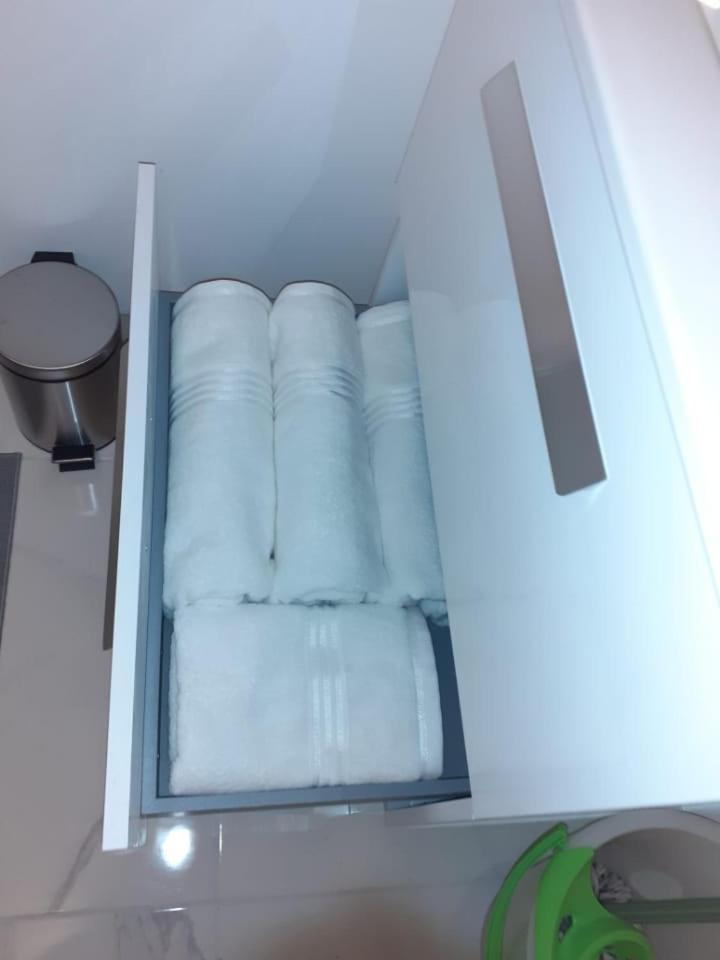 T2 Neuf Hypercentre 5 Couchages Lägenhet Saint-Quentin  Exteriör bild